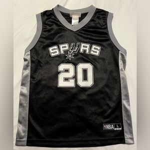 NBA San Antonio Spurs Ginobili jersey (kids L 12-14)